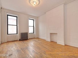605 Vanderbilt Ave, Brooklyn, NY 11238