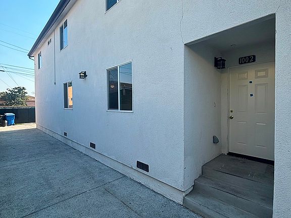 2nd image of 1002 E 80th St