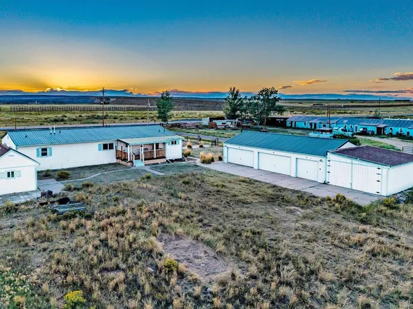 414 Zephyr Ave, Rock River, WY 82083