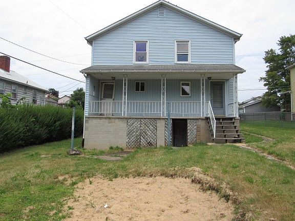 4th image of 421 1st St
