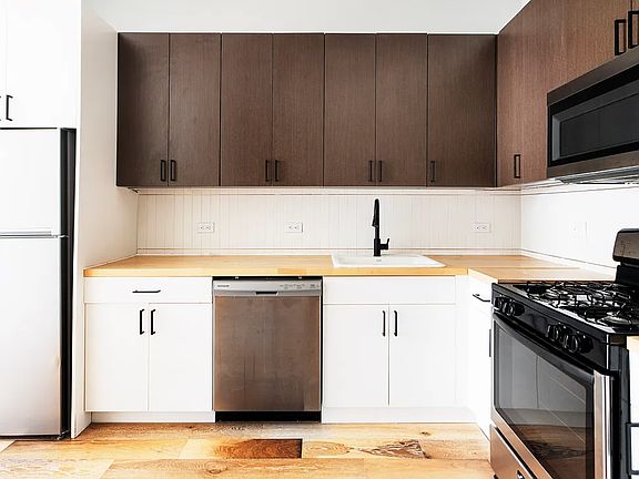 4th image of 943 Bergen St #601