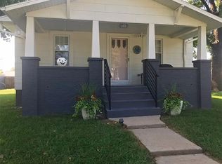 601 E Clark St, Salem, IL