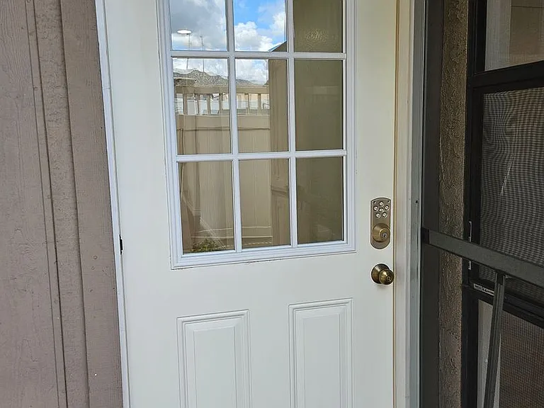 453 Ivy St — Photo 19