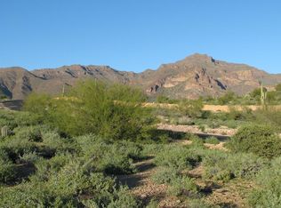 3272 S Petroglyph Trl, Gold Canyon, AZ 85118