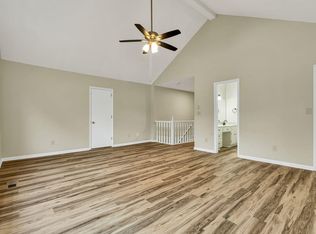 1297 Leaside Ln, Hixson, TN 37343