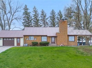 330 Perry St, Knoxville, IA 50138