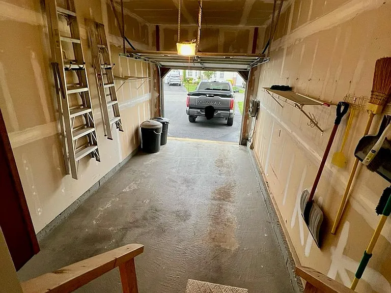 703 Constance Ln — Photo 19