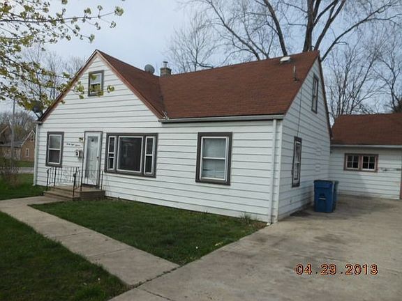 2nd image of 2818 Derrough Ave