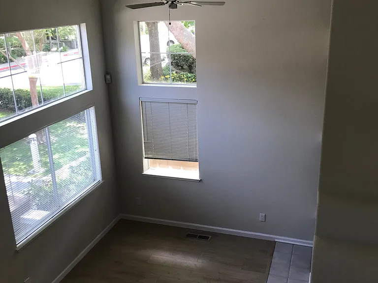 536 Mill River Ln — Photo 7