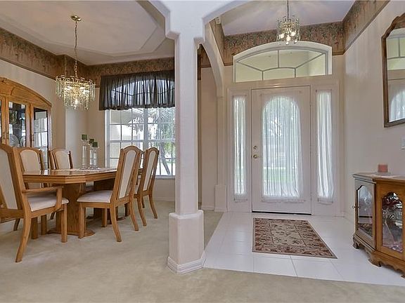4th image of 25238 Conestoga Dr
