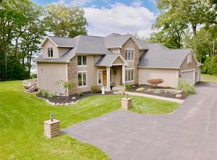660 Admiralty Way, Webster, NY 14580