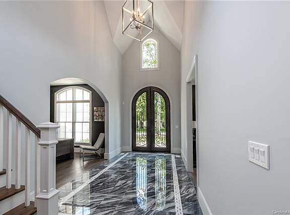 5th image of 116 Bunker Way