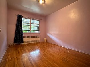 1437 E 99th St #1, Brooklyn, NY 11236