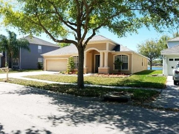3rd image of 10549 Deerberry Dr