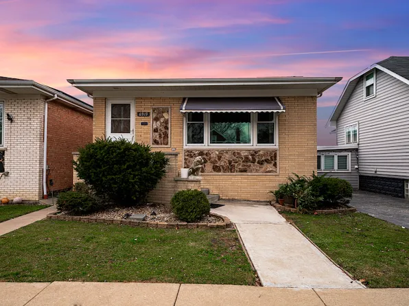 6919 S Karlov Ave, Chicago, IL 60629
