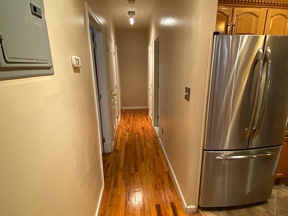4th image of 23042 144th Ave APT 1