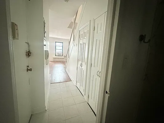 Rented by Compass | media 6