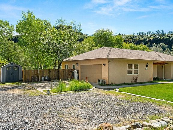 5th image of 12138 Centerville Rd