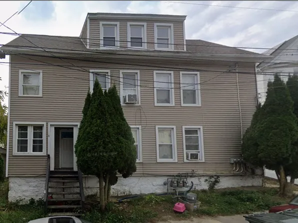 8 Orchard St #2, New London, CT 06320