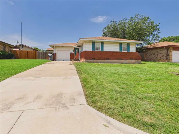 5209 NW Liberty Ave, Lawton, OK 73505