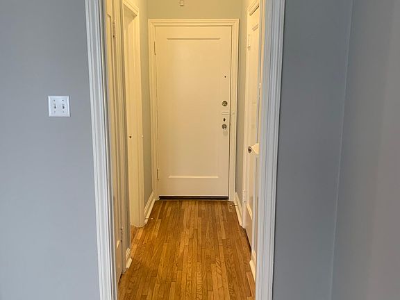 4th image of 2855 Polk St #203