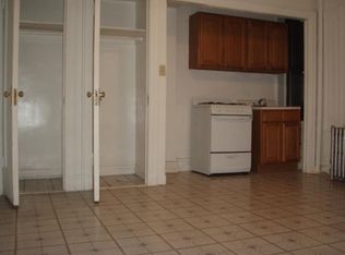2680 30th St APT 2F, Astoria, NY 11102