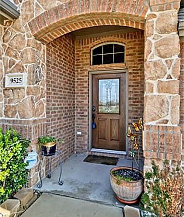 5th image of 9525 Havenway Dr