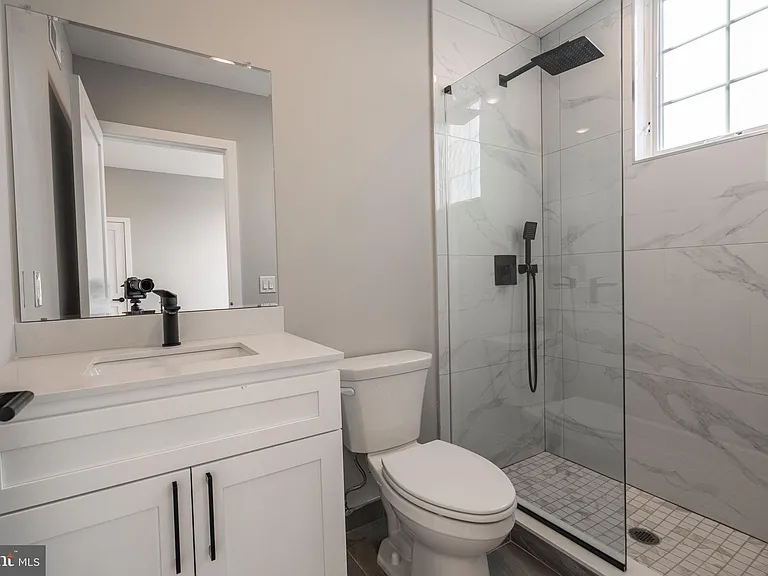 713 S Mildred St #4B — Photo 13