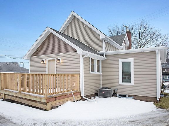 4th image of 1204 Wildwood Ave