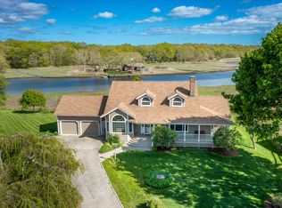 23 Hefflon Farm Rd, Old Lyme, CT 06371