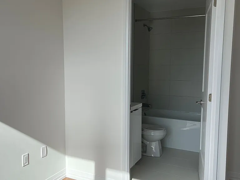 25 Holly St #1107 — Photo 7