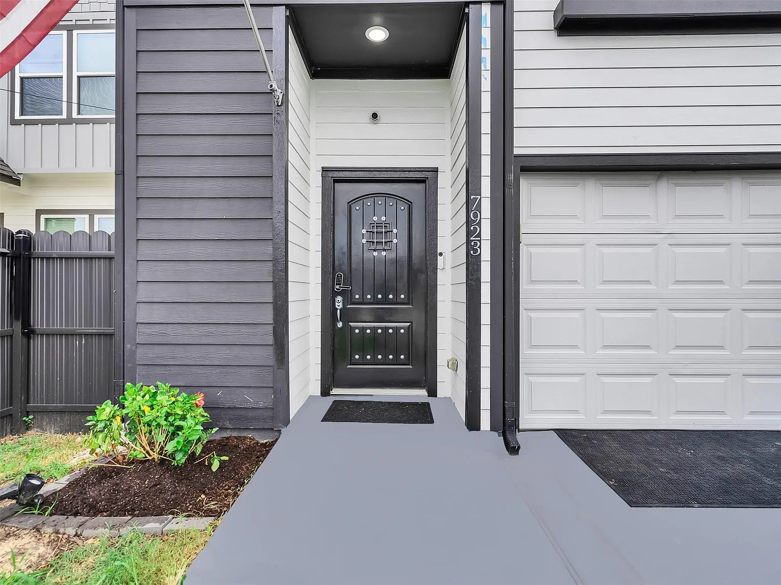 3 bed, 2.5 bath, 1570 sqft, $2,000 — Photo 4