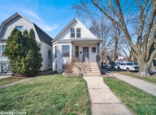 3658 N Sawyer Ave, Chicago, IL 60618