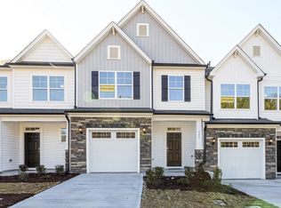 204 Oakchest Ct #DW76, Durham, NC 27703