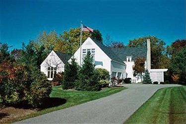 1st image of 275 Bonnie Ln