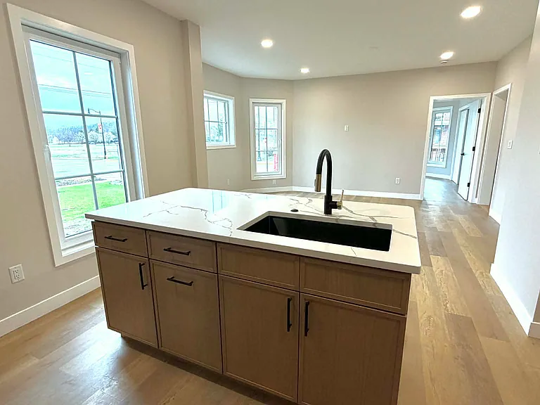 603 Pine St #1 — Photo 8