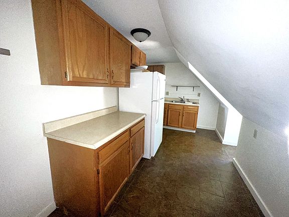 5th image of 16-18 Lafayette Pl #16-3