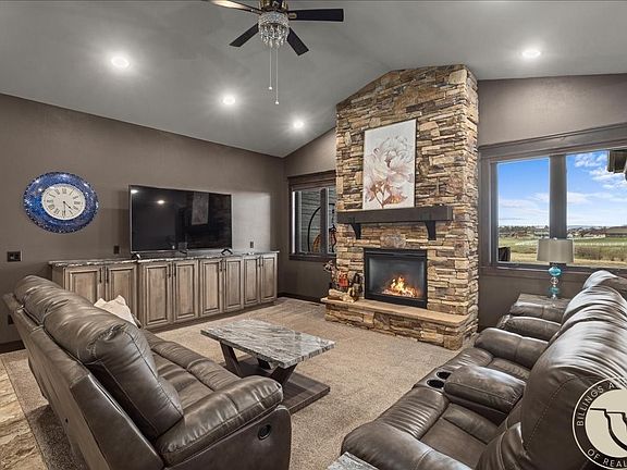 4th image of 1626 Polo Ln