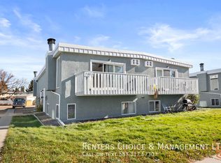 2803 Dunmore Rd SE #4, Medicine Hat, AB T1B1C9