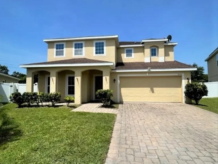 4738 Rockvale Dr — Photo 1