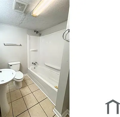 1755 Circlewood Dr — Photo 5