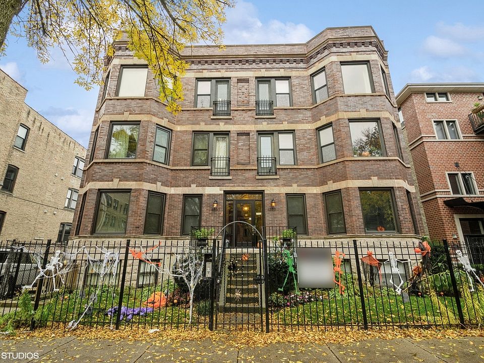 1st image of 4222 N Kenmore Ave #3N
