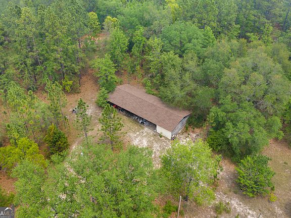 5th image of 320 Sunset Rd