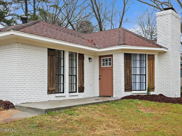 1505 Rosemont Dr, Clinton, MS 39056