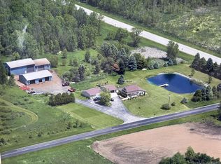 15024 Carstens Lake Rd, Valders, WI 54245
