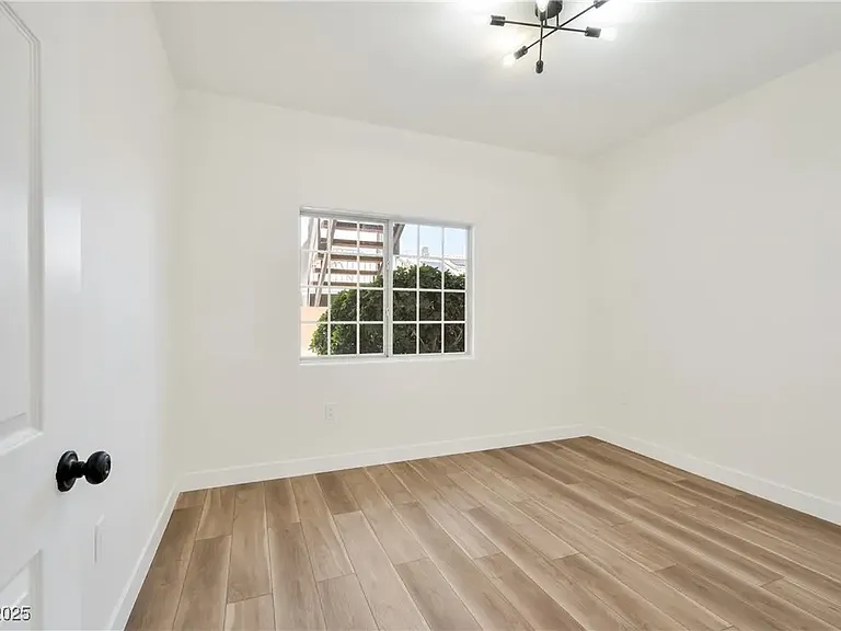 3318 N Decatur Blvd #1107 — Photo 7