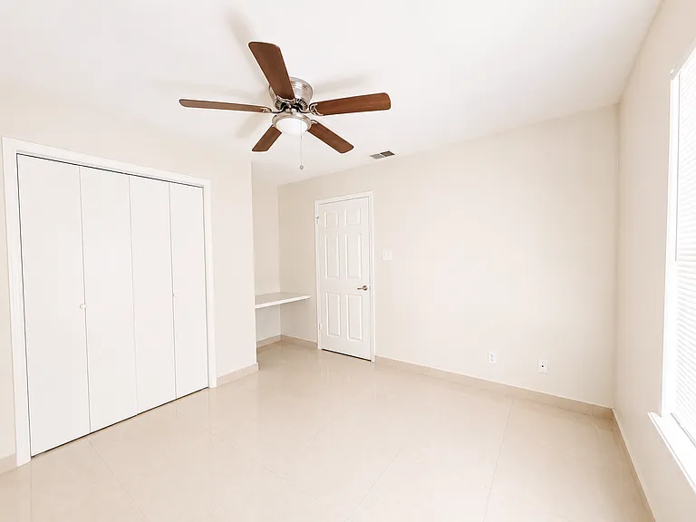 3001 Ashley Pl — Photo 57