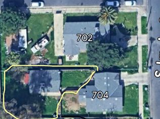 704 S Irwin St, Hanford, CA 93230