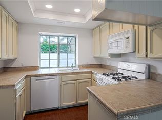 2652 Santa Ana Ave APT E, Costa Mesa, CA 92627