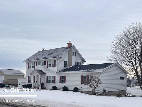 2nd image of 1423 S Riverside Ave